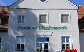 Dwor Nad Jeziorem W Bieniaszach